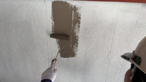 千葉市　マンション　外壁塗装　中塗り　アレスダイナミックTOP