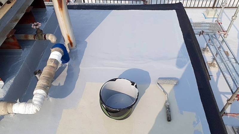 千葉市　マンション　屋上防水　通気緩衝工法　ウレタン樹脂　トップコート