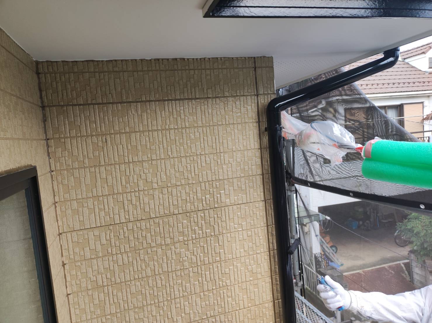 屋根塗装　付帯部塗装　雨樋　ファインパーフェクトトップ