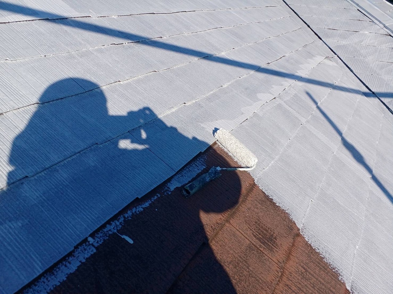千葉市　屋根塗装　下塗り　サーモアイシーラー