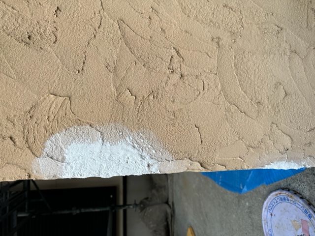 習志野市　塀塗装　下地処理