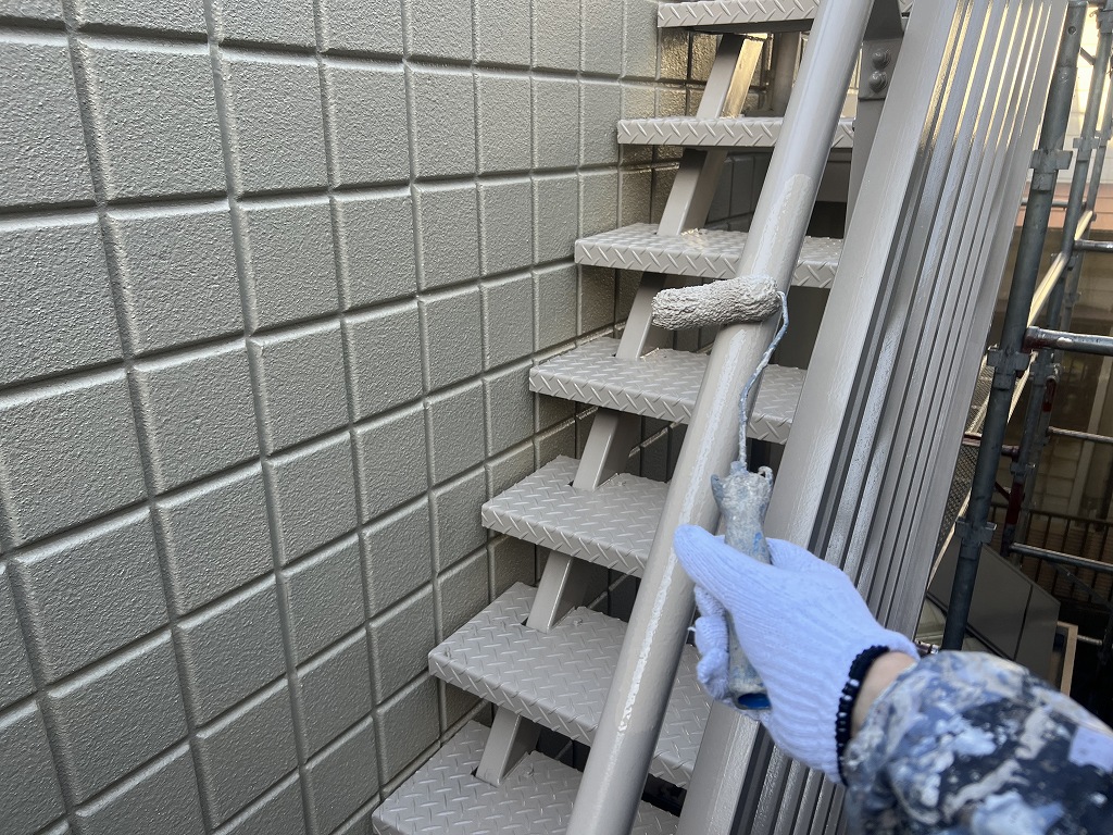 千葉市　付帯部塗装　鉄部　外階段　錆止め　ファインパーフェクトトップ
