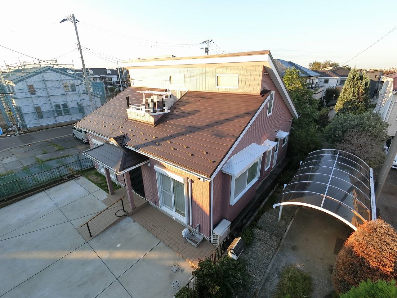 八千代市　after　外壁塗装　屋根カバー工法　付帯部塗装　シーリング　コーキング　防水　太陽光パネル