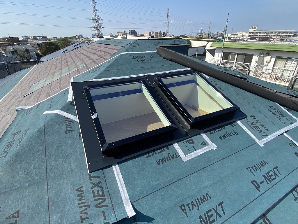 千葉市　アパート　屋根　天窓　トップライト　スカイシアター