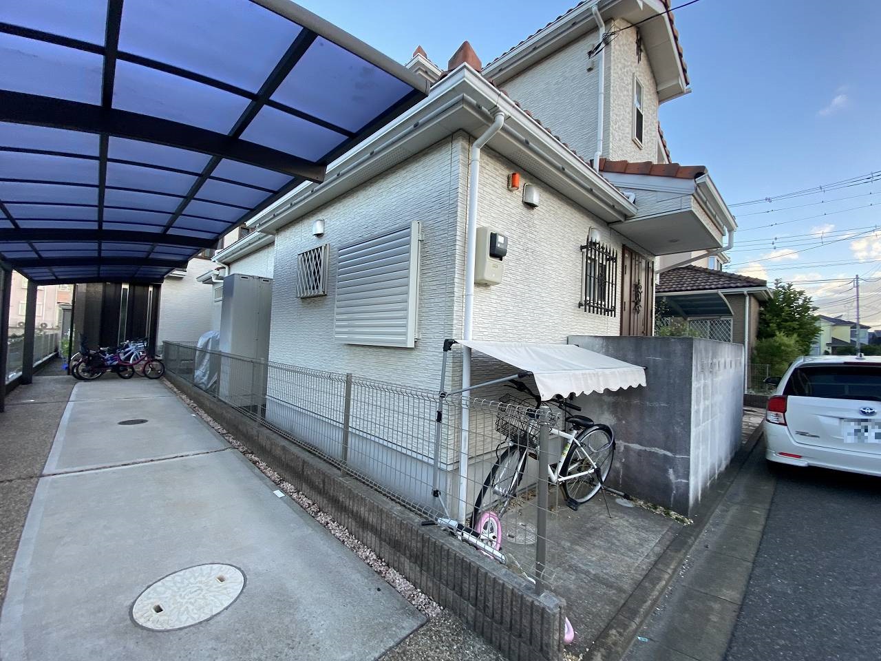千葉市　before　外壁塗装　屋根塗装　付帯部塗装　シーリング　コーキング　防水