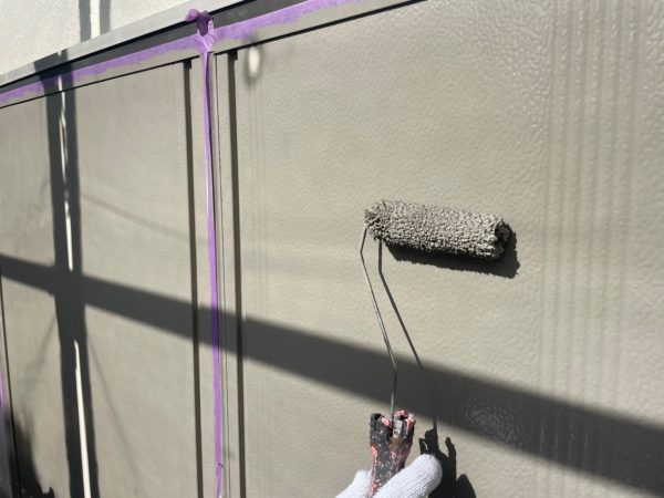 千葉市　付帯部塗装　雨戸　ファインパーフェクトトップ