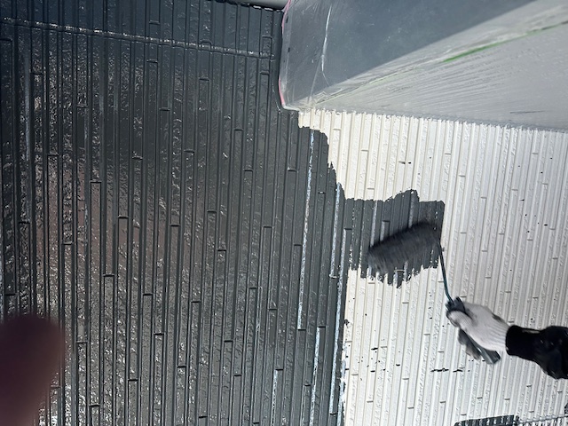 千葉市　外壁塗装　下塗り　プラチナ無機バインダー